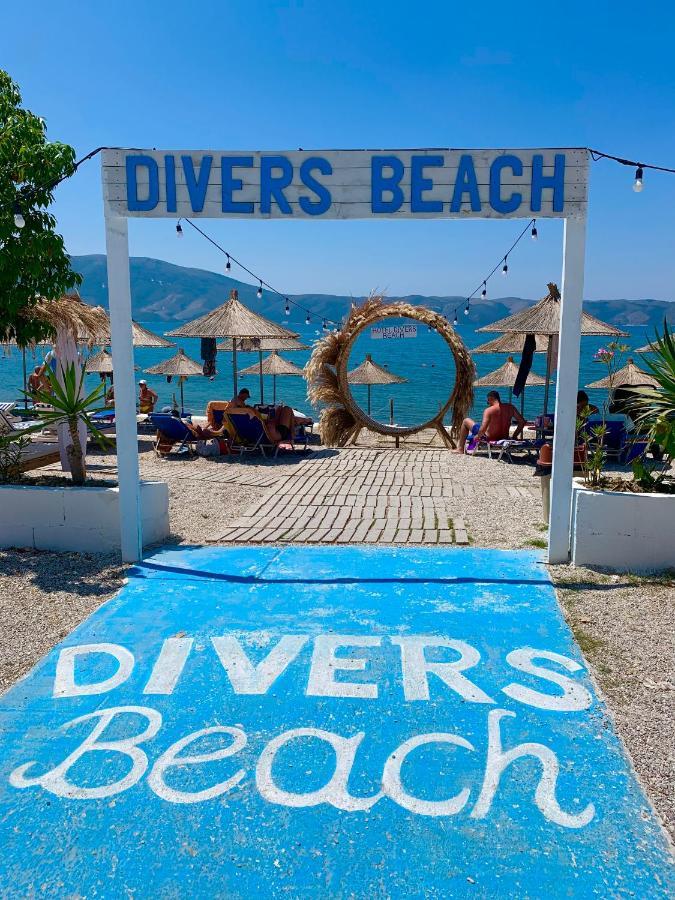 Hotel Divers Vlorë Exteriör bild